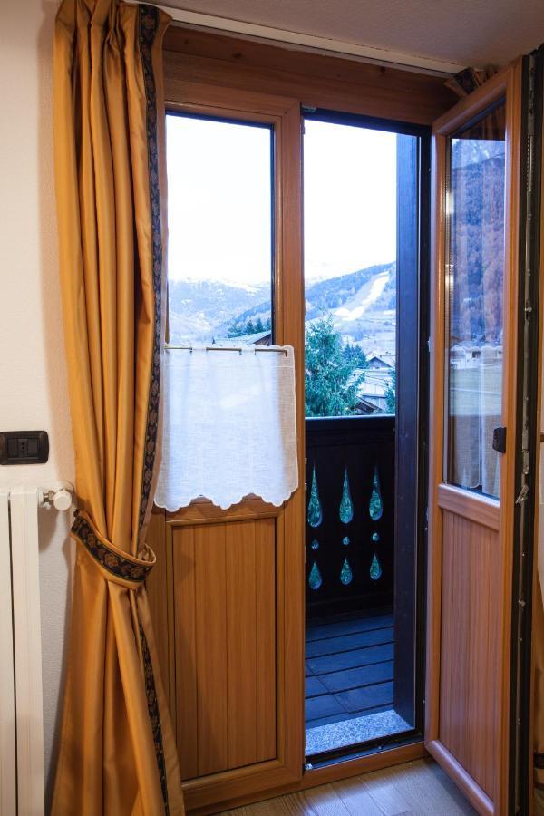 Lareit Appartamenti Bormio Luaran gambar
